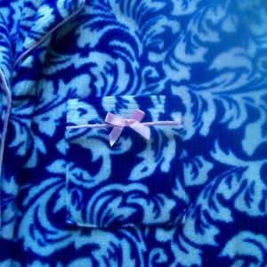 NEW LAURA ASHLEY BLUE WHITE PINK PAJAMAS